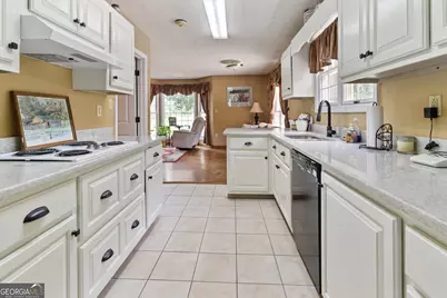 3890 Newnan Road, Griffin, GA 30223 - Photo 47