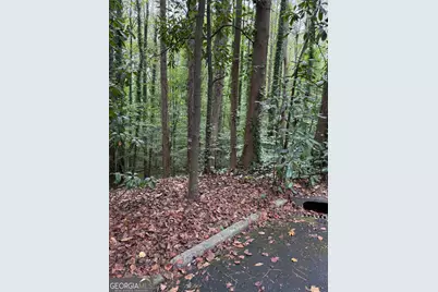 1095 Nawench Drive, Atlanta, GA 30327 - Photo 13