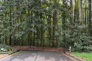 1095 Nawench Dr, Atlanta, GA 30327 - Photo 1