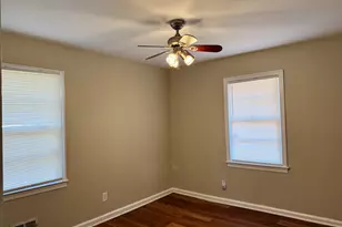 2913 Horse Shoe Dr, Atlanta, GA 30316 - Photo 9