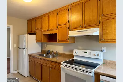 2913 Horse Shoe Drive, Atlanta, GA 30316 - Photo 5