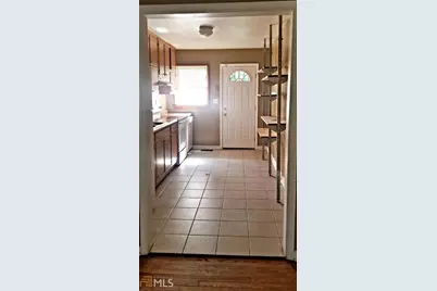 2913 Horse Shoe Drive, Atlanta, GA 30316 - Photo 3