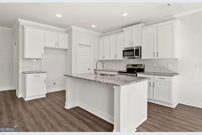 5647 Chickory Drive, Flowery Branch, GA 30542 - Photo 7