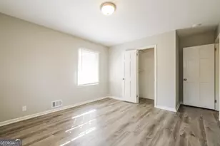 543 Tahoe Cir, Stone Mountain, GA 30083 - Photo 15