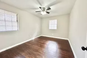 6496 Raymond Dr, Union City, GA 30291 - Photo 15