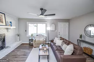 35 N Robinson Dr, Carrollton, GA 30117 - Photo 5