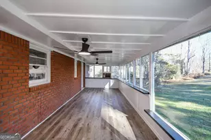 35 N Robinson Dr, Carrollton, GA 30117 - Photo 17