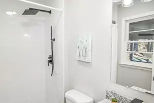 35 N Robinson Dr, Carrollton, GA 30117 - Photo 11