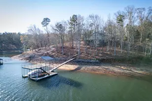 196 Sugar Cane Dr, Hartwell, GA 30643 - Photo 3