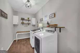 223 Maple Dr, Commerce, GA 30529 - Photo 21