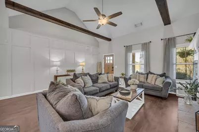 223 Maple Drive, Commerce, GA 30529 - Photo 5