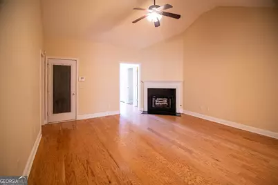 2545 Rosehill Circle, Lithia Springs, GA 30122 - Photo 3