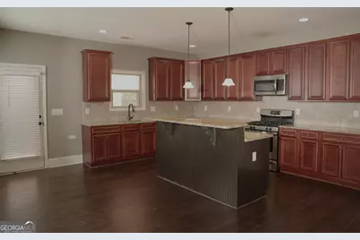 505 Mirror Lake Parkway, Villa Rica, GA 30180 - Photo 5