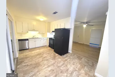 421 Willow Avenue, Warner Robins, GA 31093 - Photo 3