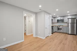 1335 E Washington Ave, East Point, GA 30344 - Photo 25