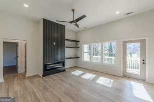 5545 Woodland Dr, Douglasville, GA 30135 - Photo 11