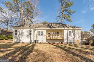 5545 Woodland Dr, Douglasville, GA 30135 - Photo 9