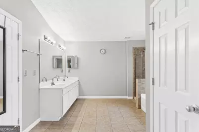 1977 Longmont Drive, Lawrenceville, GA 30044 - Photo 51