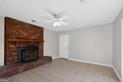 80 Triple Crown Lane, Ellenwood, GA 30294 - Photo 5