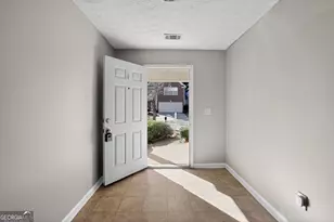 6256 Lake Valley Point, Lithonia, GA 30058 - Photo 3