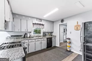 121 Crestwood Rd, Warner Robins, GA 31093 - Photo 21