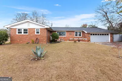 121 Crestwood Road, Warner Robins, GA 31093 - Photo 1