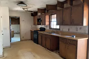 243 Windy Acres Rd, Cleveland, GA 30528 - Photo 3