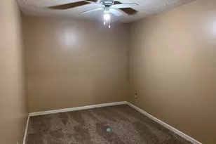 2195 Clayton Ridge, Lithonia, GA 30058 - Photo 19