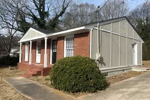 1695 E Broad St, Athens, GA 30601 - Photo 1