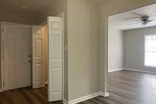 1695 E Broad St, Athens, GA 30601 - Photo 9