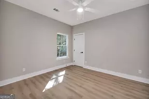 505 Madison St, Darien, GA 31305 - Photo 11