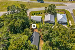 505 Madison St, Darien, GA 31305 - Photo 17