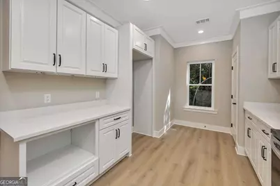 505 Madison Street, Darien, GA 31305 - Photo 7