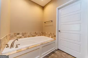 109 Sasanqua Dr, Warner Robins, GA 31088 - Photo 23