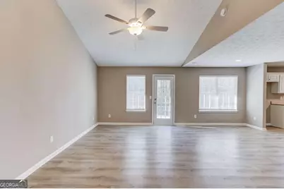 614 Anns Way, Winder, GA 30680 - Photo 5