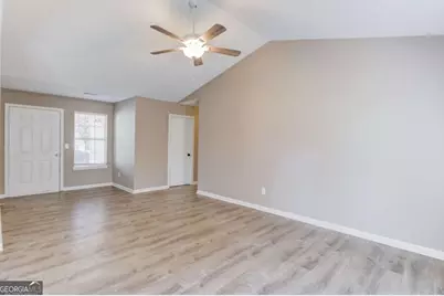 614 Anns Way, Winder, GA 30680 - Photo 9