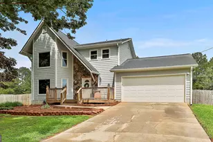 125 Drennan Dr, Fayetteville, GA 30215 - Photo 1