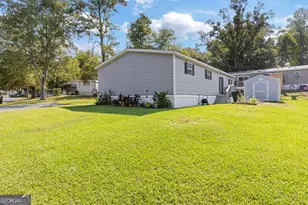 26 E Meadow Ln, Conyers, GA 30012 - Photo 3