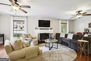 515 Rock Shadow Ct, Stone Mountain, GA 30087 - Photo 3