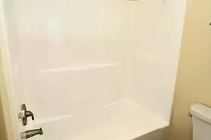 818 E Davis Ave, Kingsland, GA 31548 - Photo 21