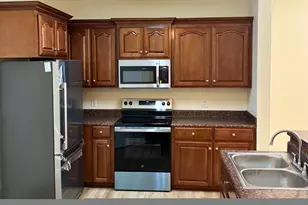 822 E Davis Ave, Kingsland, GA 31548 - Photo 7