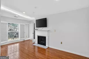 27207 Plantation Dr NE, Atlanta, GA 30324 - Photo 25