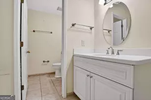 27207 Plantation Dr NE, Atlanta, GA 30324 - Photo 27