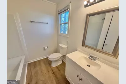 306 S Tillman Street, Glennville, GA 30427 - Photo 17