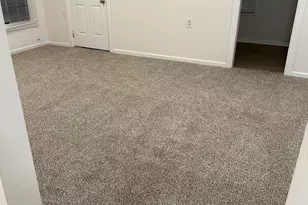 306 S Tillman St, Glennville, GA 30427 - Photo 7