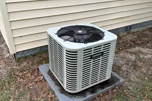 306 S Tillman St, Glennville, GA 30427 - Photo 21