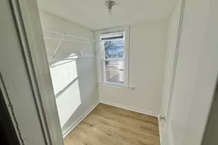 306 S Tillman St, Glennville, GA 30427 - Photo 9