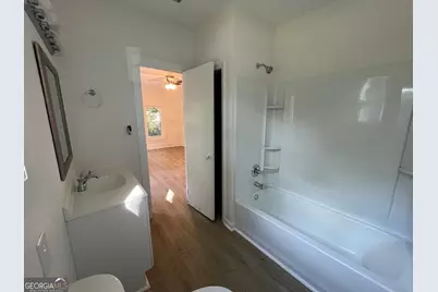 306 S Tillman Street, Glennville, GA 30427 - Photo 17