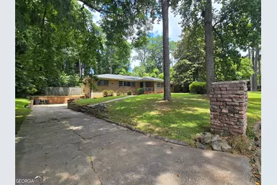 351 Colorado Avenue, Hapeville, GA 30354 - Photo 3