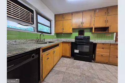 351 Colorado Avenue, Hapeville, GA 30354 - Photo 37